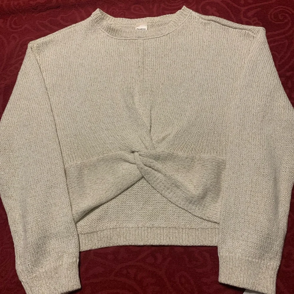 OshKosh girl B'gosh Cream Crew Neck Sweater with Modern Twist Size 8
